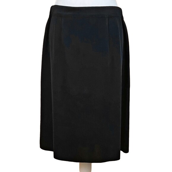 Exclusively Misook A-Line Skirt Size 8 ? Black Knit Elastic Waist Knee Length - Picture 1 of 5